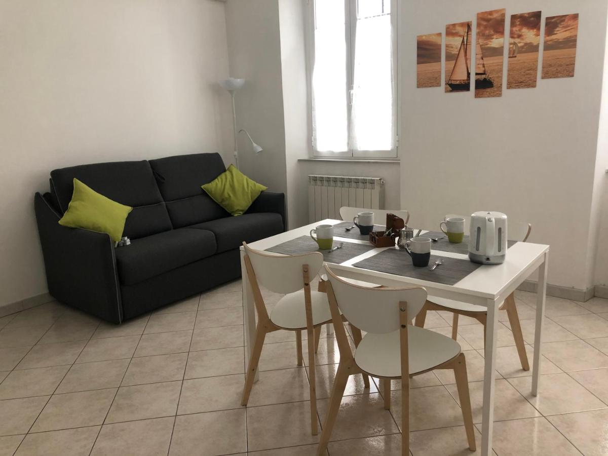 Due Ale - Nuova Casa Di Corte A Триест Экстерьер фото